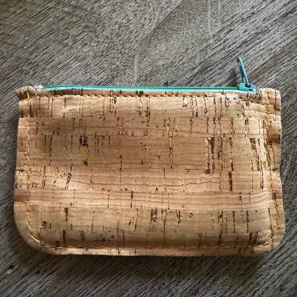 Sew corky - Picture 3 of 3